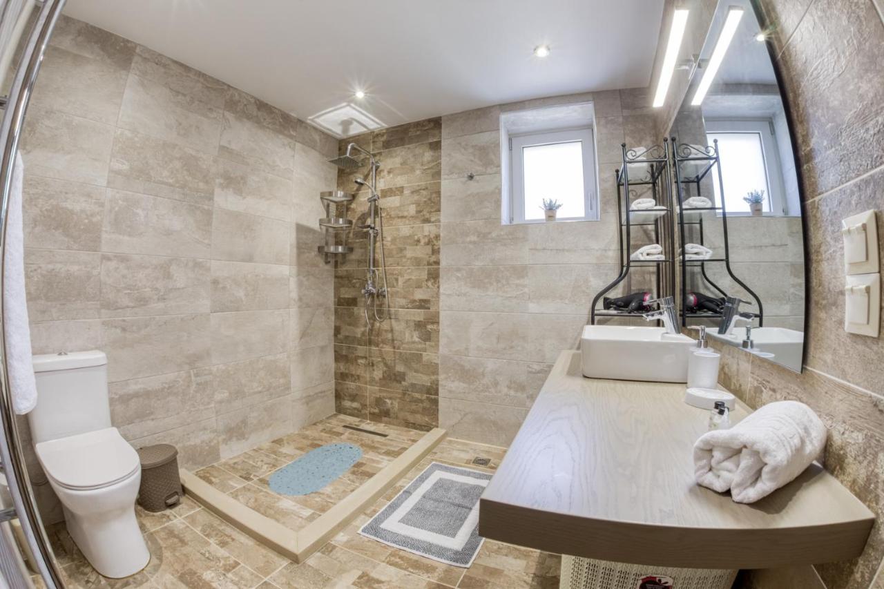 Village Loft House Gazatika Екстер'єр фото
