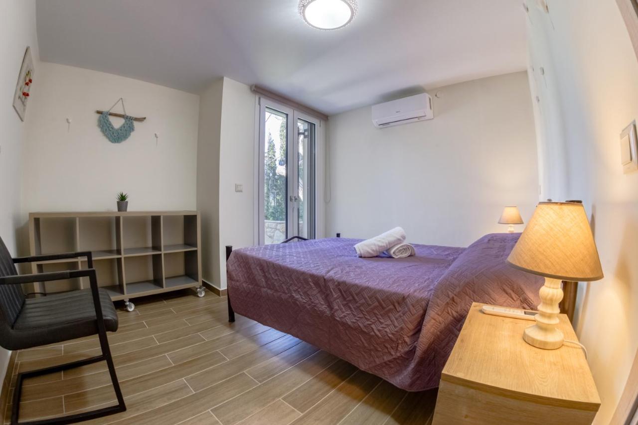 Village Loft House Gazatika Екстер'єр фото